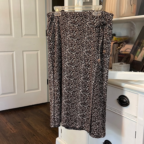 Willi Smith Faux Wrap Leopard Print Skirt - Picture 2 of 7